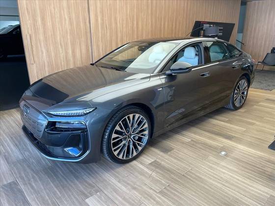 AUDI A6 E-TRON 100 KW ELÉTRICO SPORTBACK PERFORMANCE BLACK